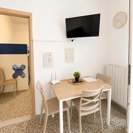La Casa Di Viola E Tommaso Holiday home Carrara